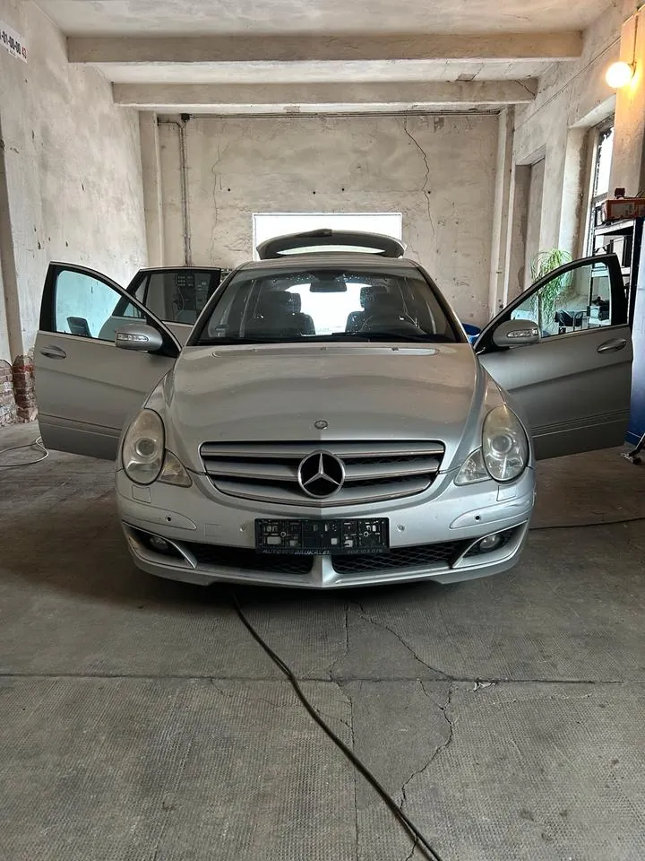 Mercedes-Benz R-320 Cdi