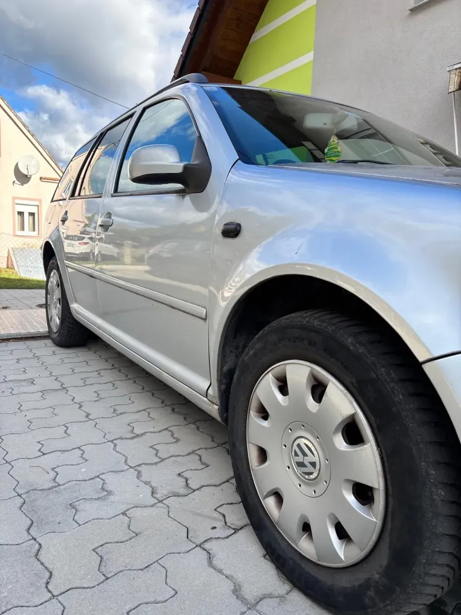 Volkswagen Bora 2002 photo 2