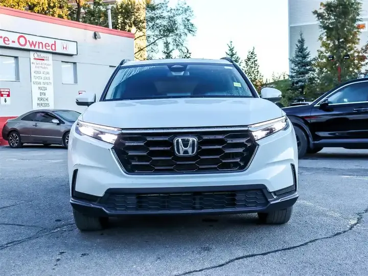 Honda Cr-V 2023 photo 2
