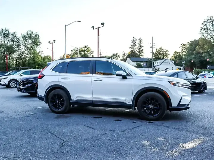 Honda Cr-V 2023 photo 3