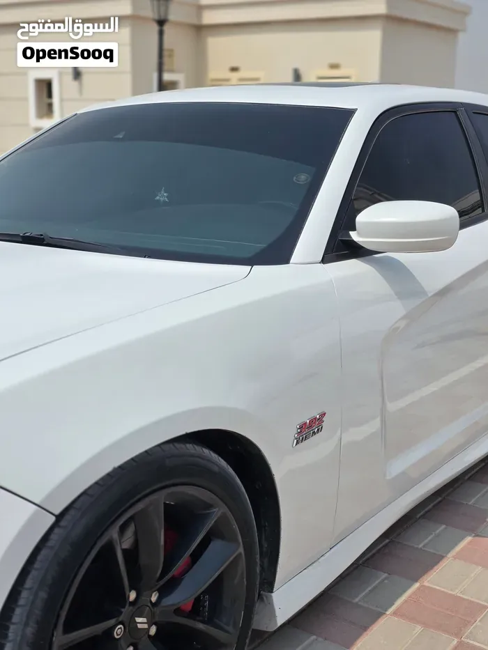 Dodge Charger 2019 photo 2