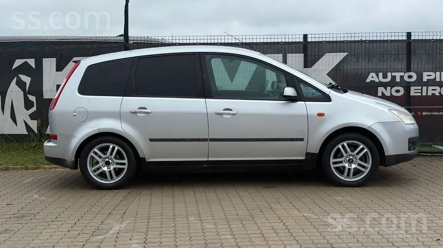 Ford C-Max 2004 photo 3