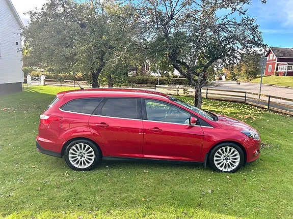 Ford Focus 2012 photo 4