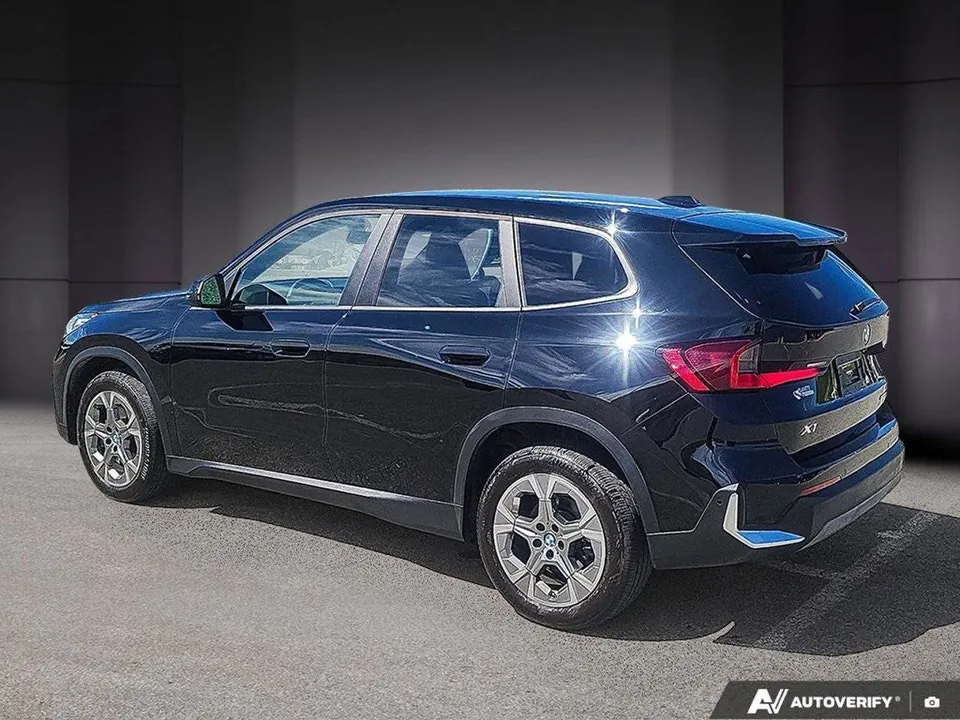 BMW X1 2023 photo 3