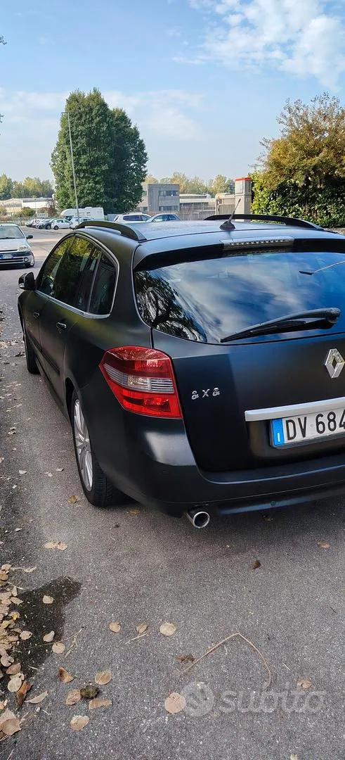 Renault Laguna 2008 photo 4