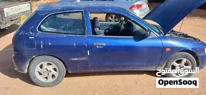Mitsubishi Colt 2002 photo 5