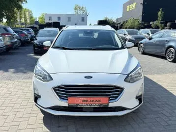 Ford Focus 2019 photo 2