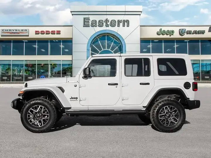 Jeep Wrangler 2026 photo 3