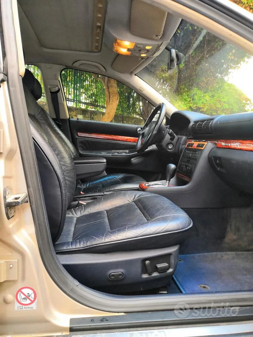 Audi A4 1999 photo 4