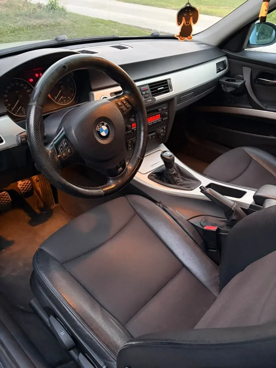 BMW 3 Series 2006 photo 3