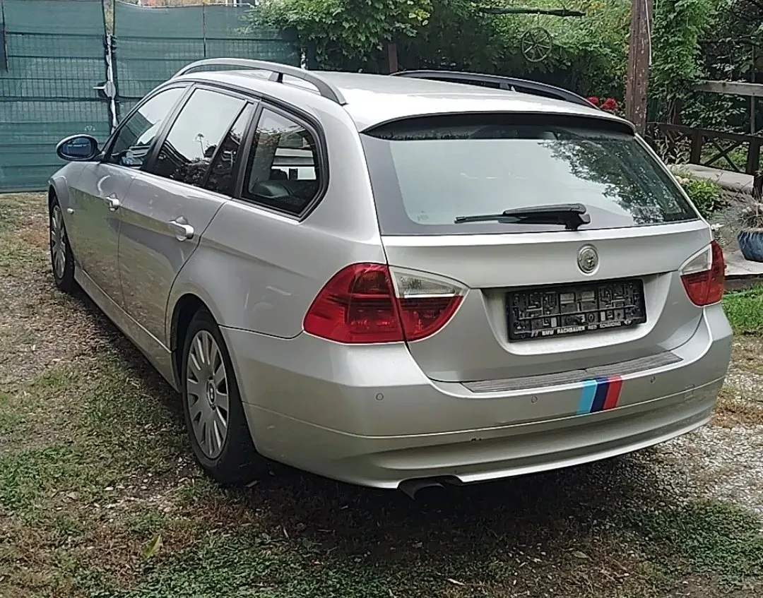 BMW 3 Series 2006 photo 2