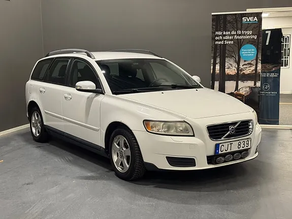 Volvo V50 2008 photo 2