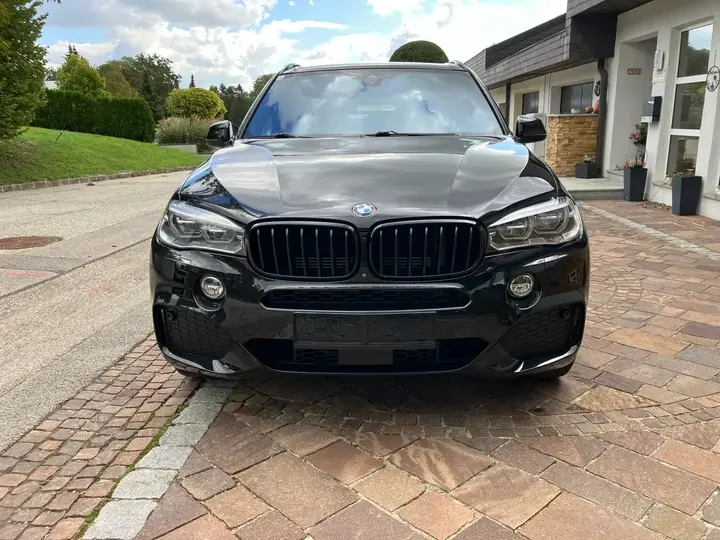 BMW X5 2016 photo 2