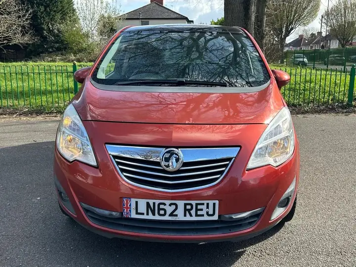 Vauxhall Meriva 2013 photo 2