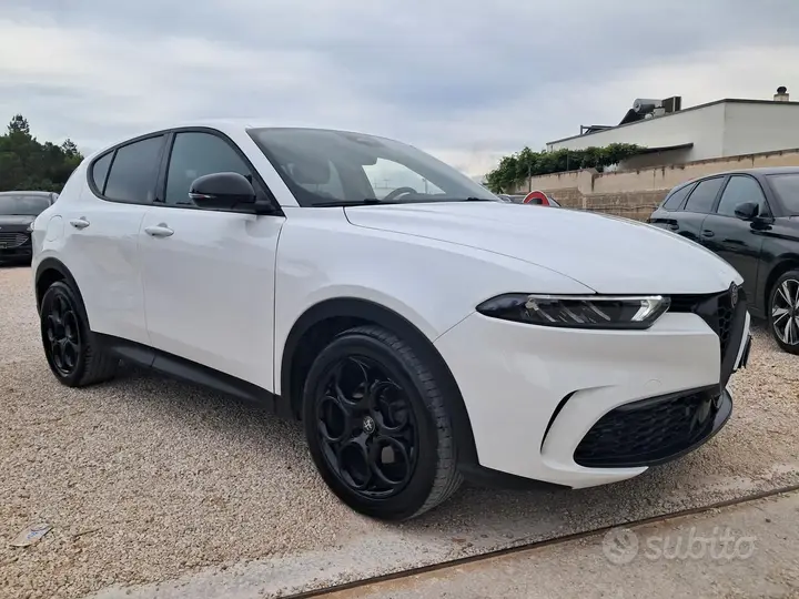 Alfa Romeo Tonale 2023 photo 3