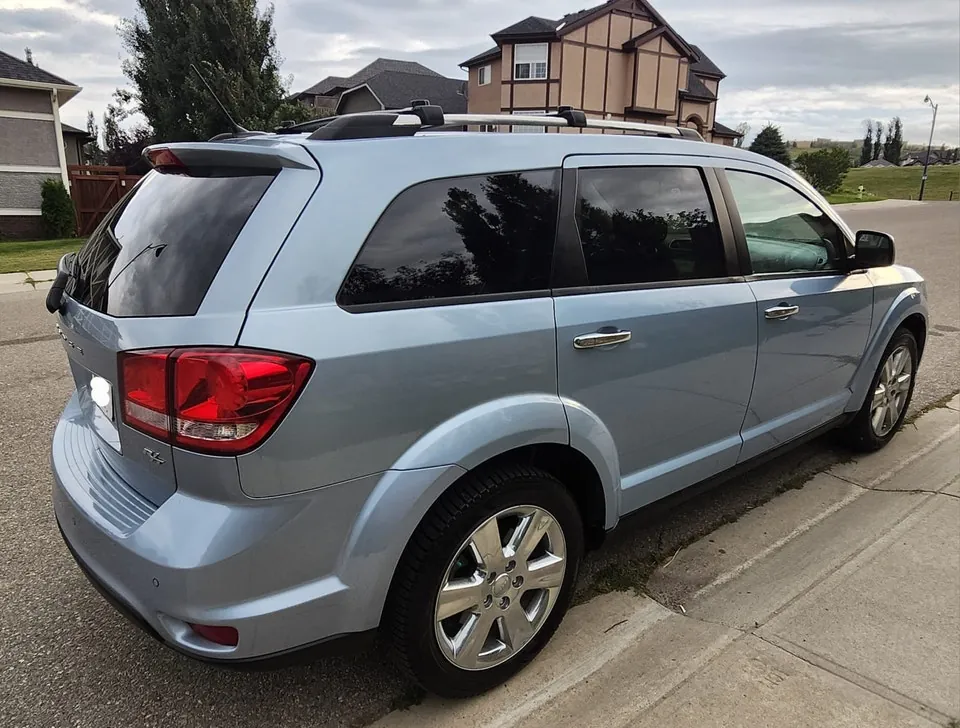 Dodge Journey 2013 photo 2