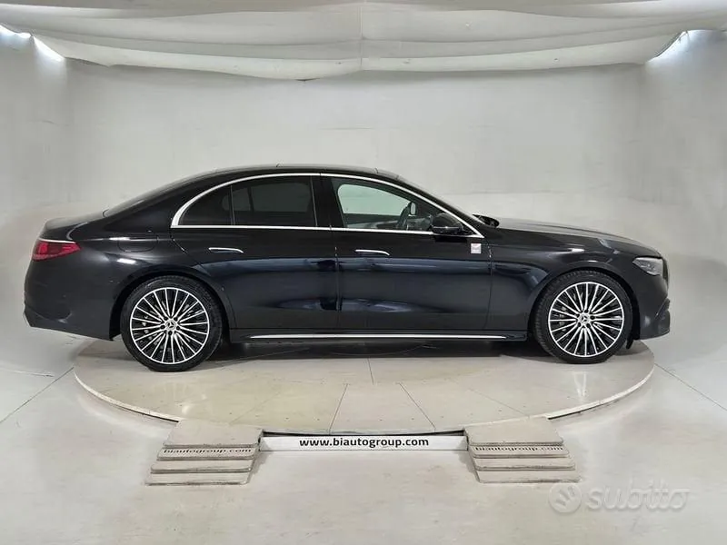 Mercedes-Benz E-Class 2024 photo 5