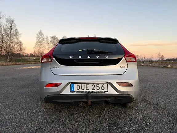 Volvo V40 2015 photo 4