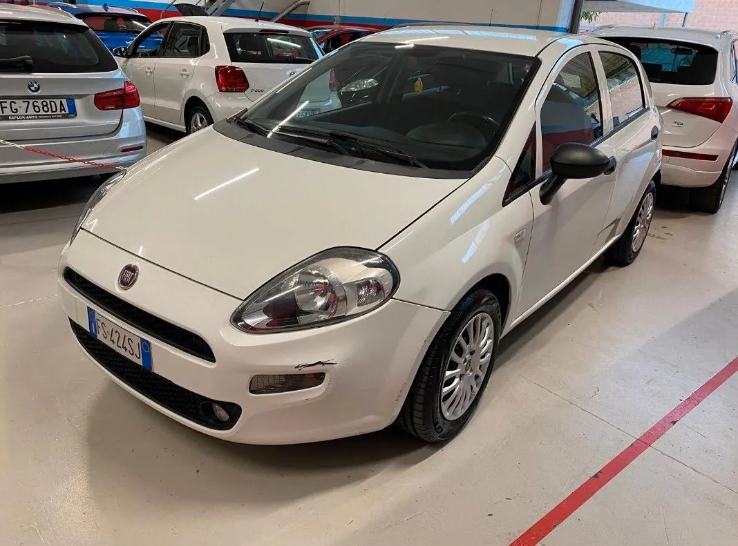 Fiat Punto 2018 photo 2