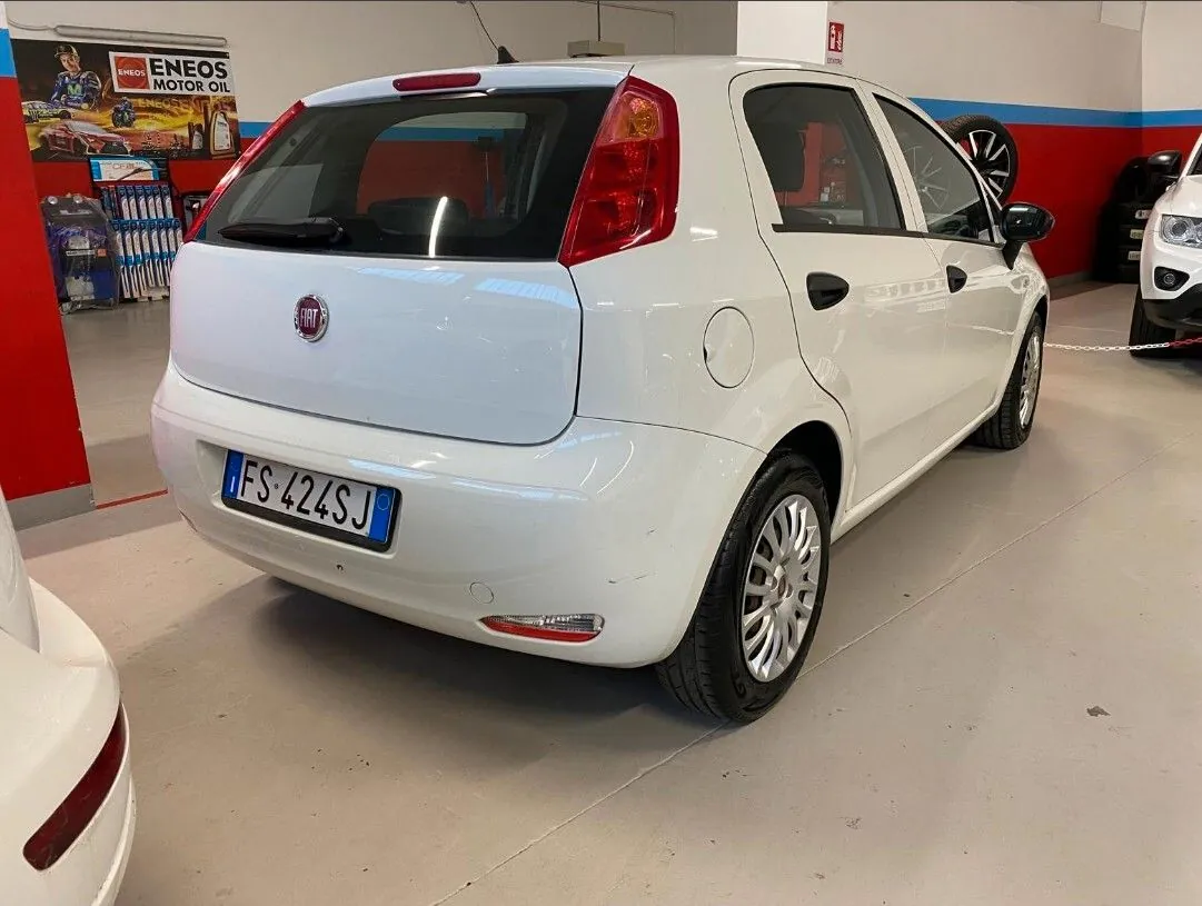 Fiat Punto 2018 photo 4