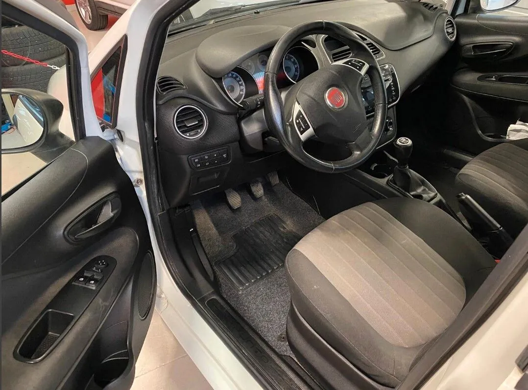 Fiat Punto 2018 photo 5