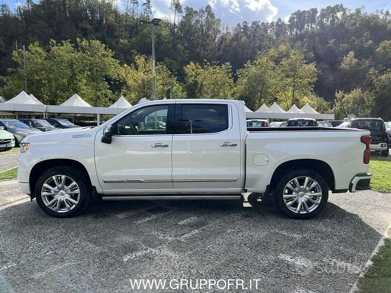 Chevrolet Silverado 2023 photo 4