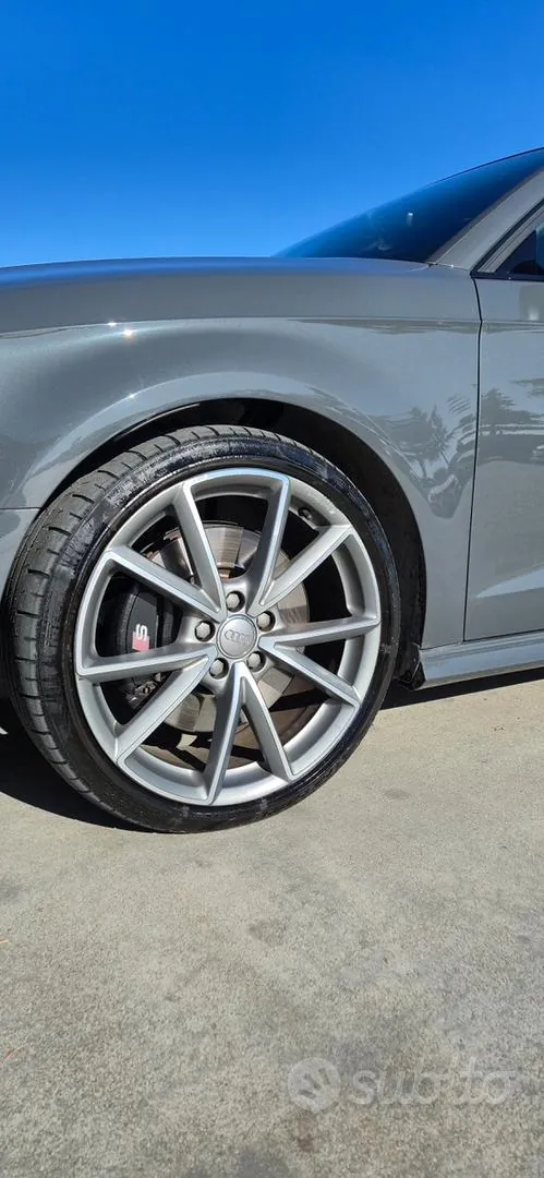 Audi S3 2018 photo 2