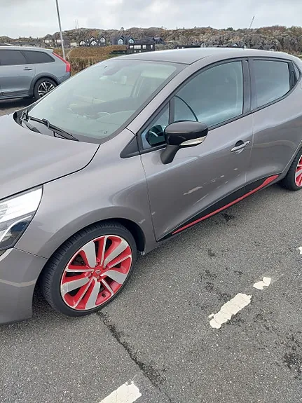 Renault Clio 2014 photo 2