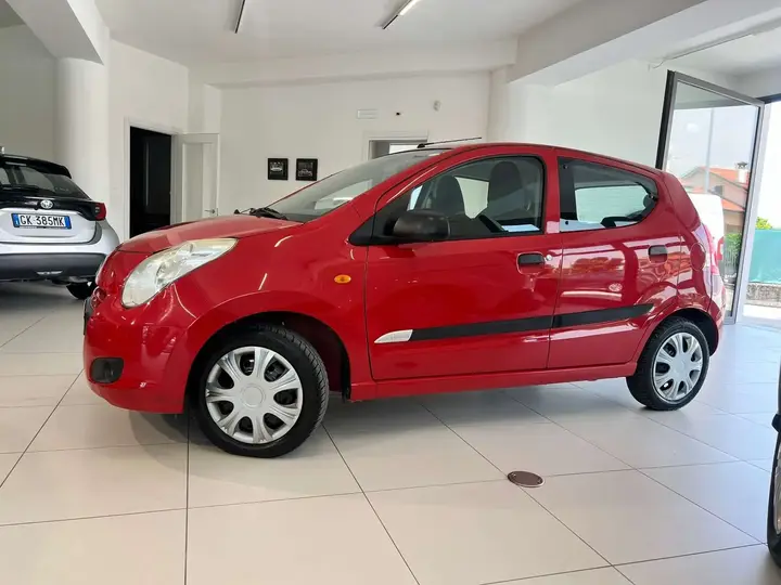 Suzuki Alto 2011 photo 3