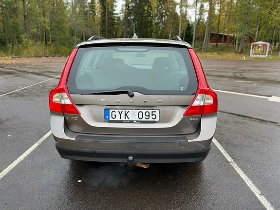 Volvo V70 2008 photo 4