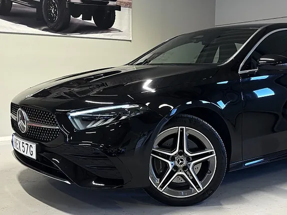 Mercedes-Benz A250 E 2023 photo 3