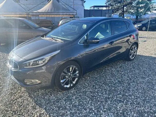 Kia Ceed 2012 photo 5