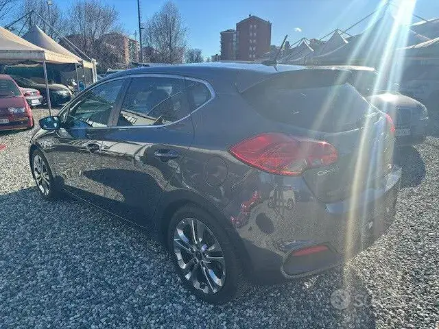 Kia Ceed 2012 photo 4