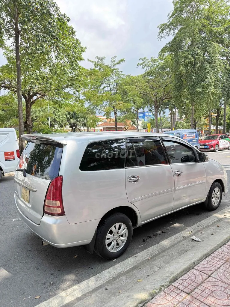 Toyota Innova 2007 photo 4