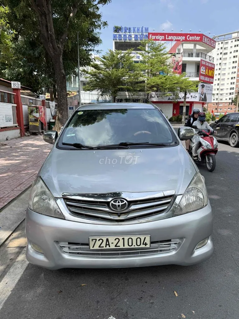 Toyota Innova 2007 photo 3