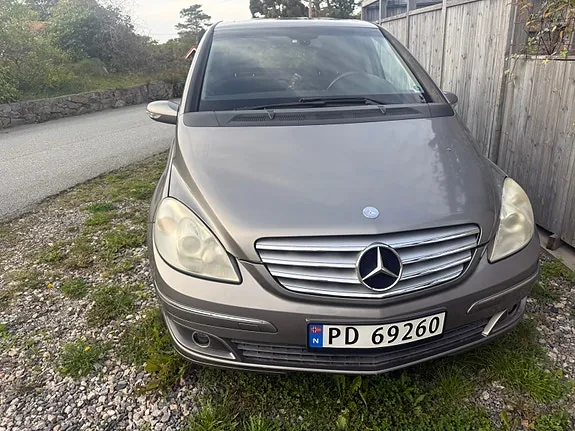Mercedes-Benz B170