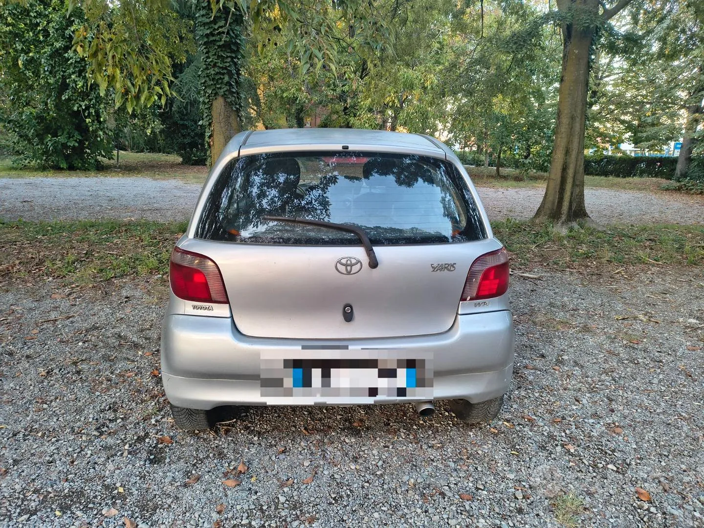 Toyota Yaris 2001 photo 4