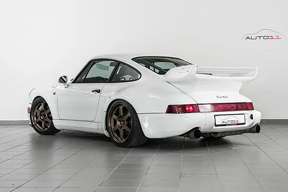 Porsche 911 1991 photo 2