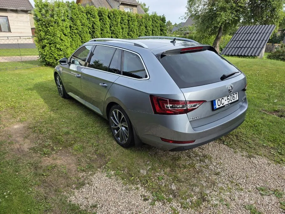 Skoda Superb 2018 photo 3