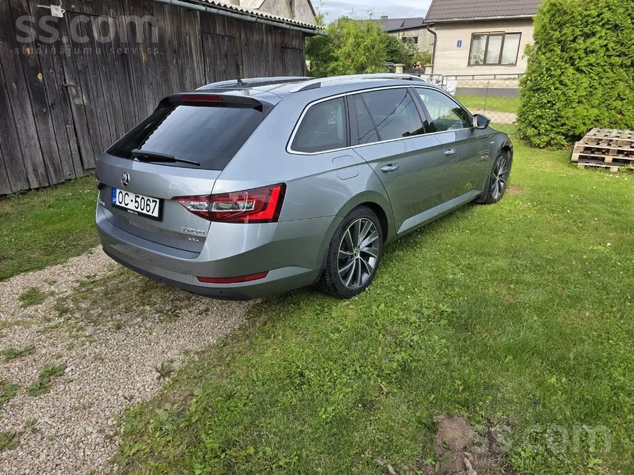 Skoda Superb 2018 photo 4