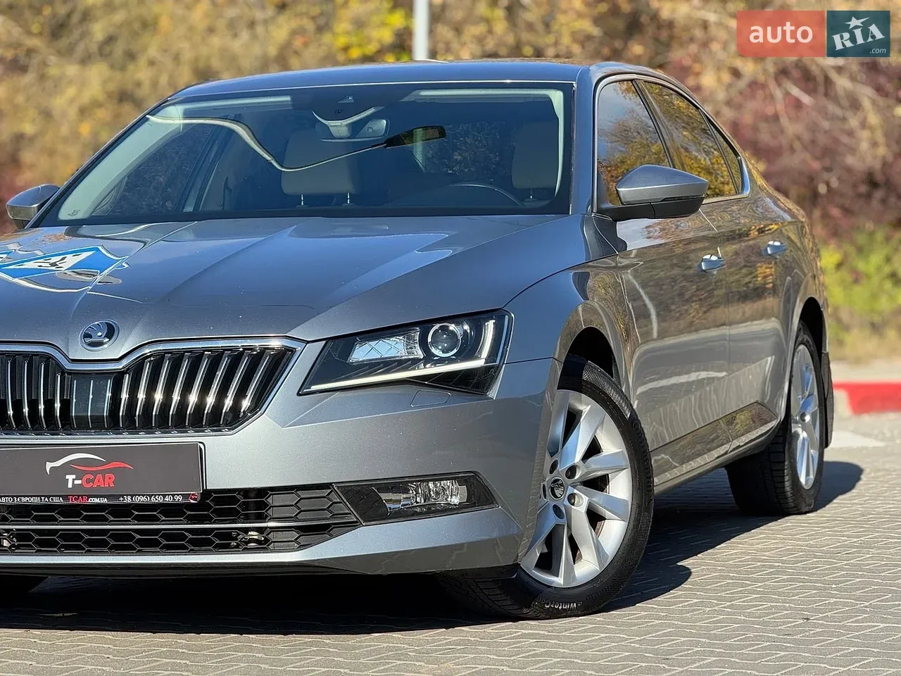 Skoda Superb 2019 photo 4