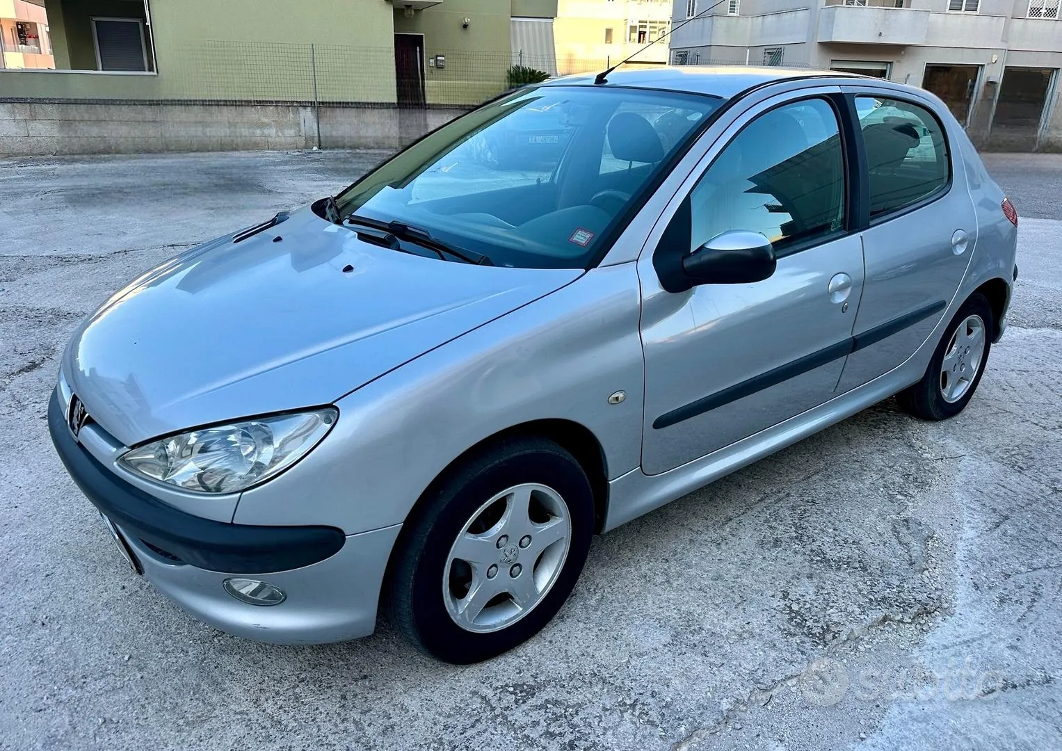 Peugeot 206