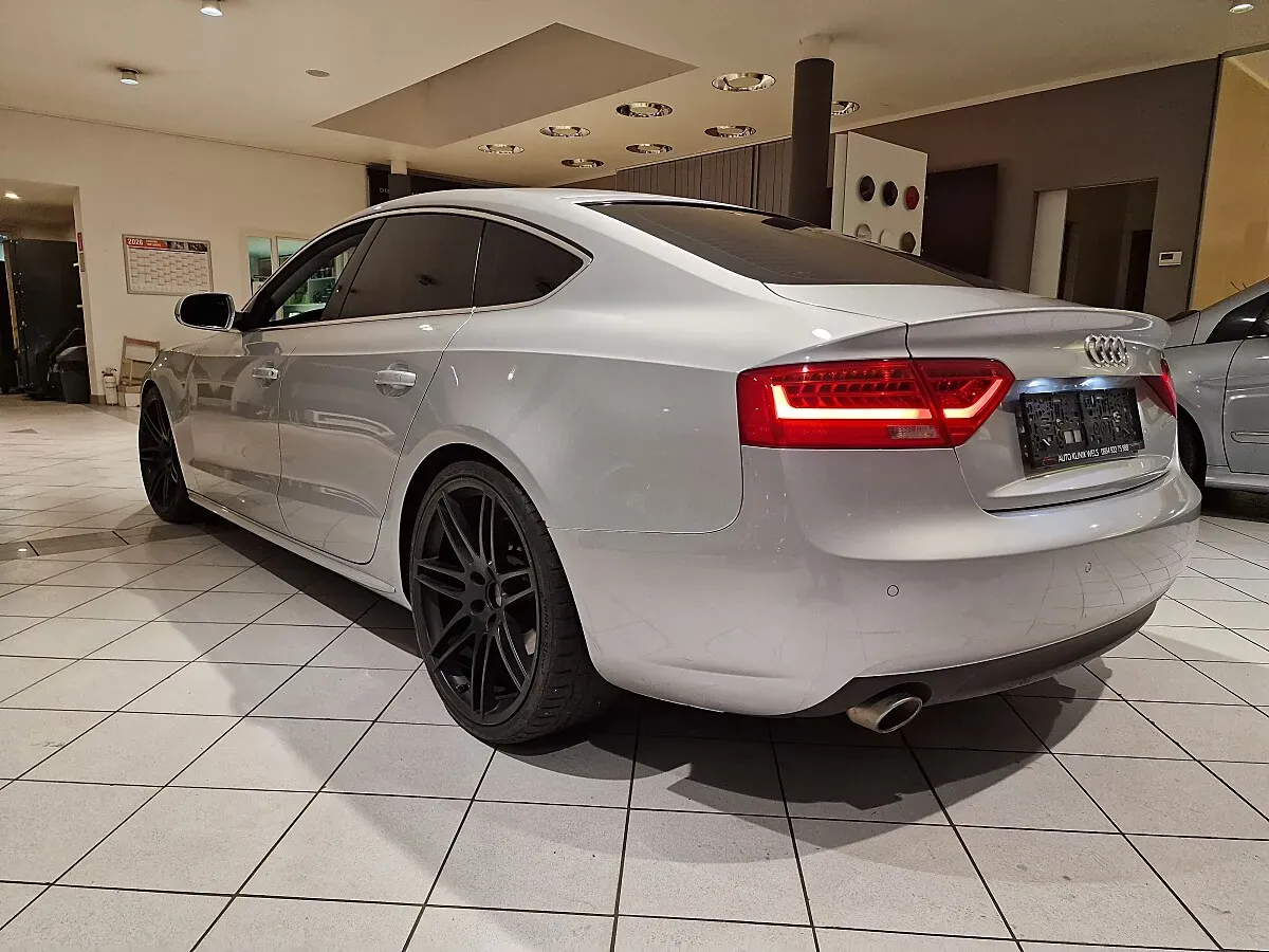 Audi A5 2012 photo 3