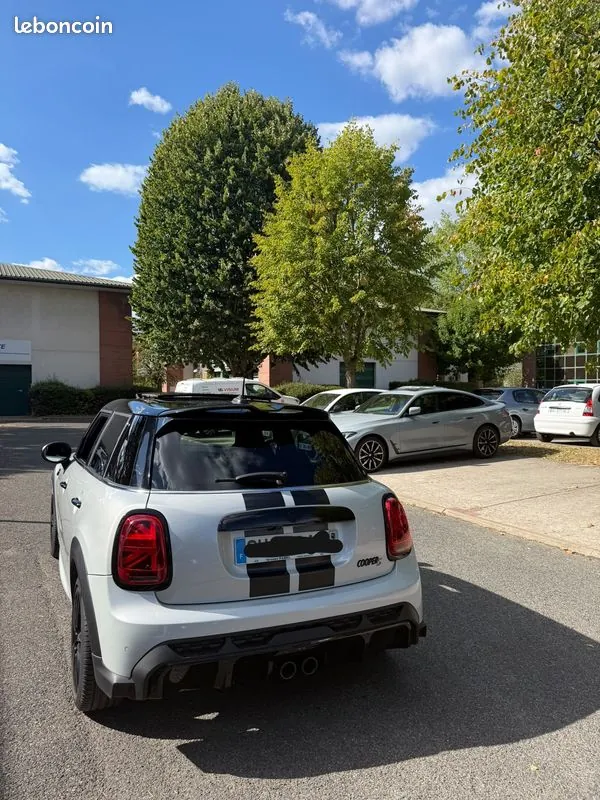 Mini Cooper S 2022 photo 2