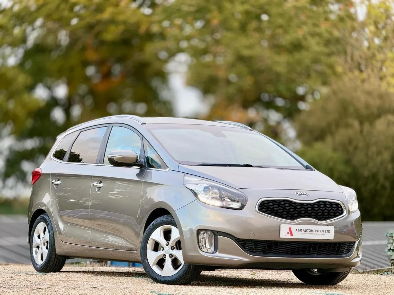 Kia Carens