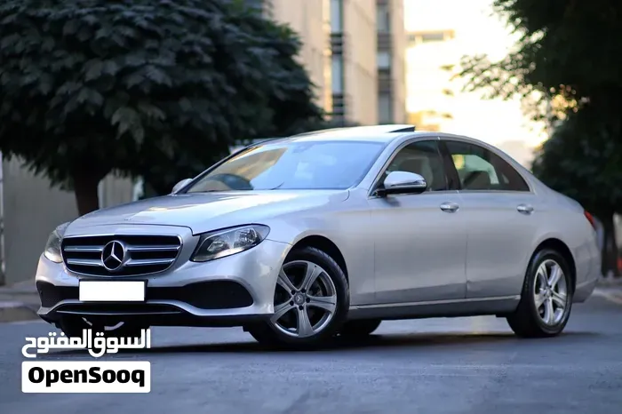 Mercedes-Benz E-Class 2017 photo 3