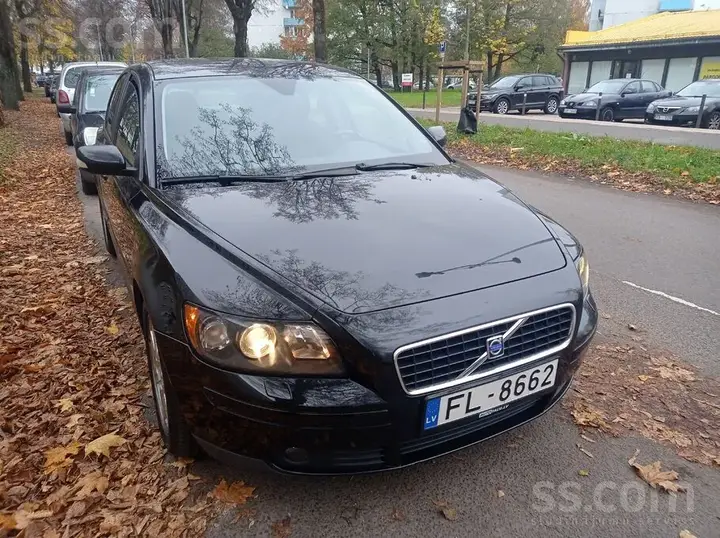 Volvo S40
