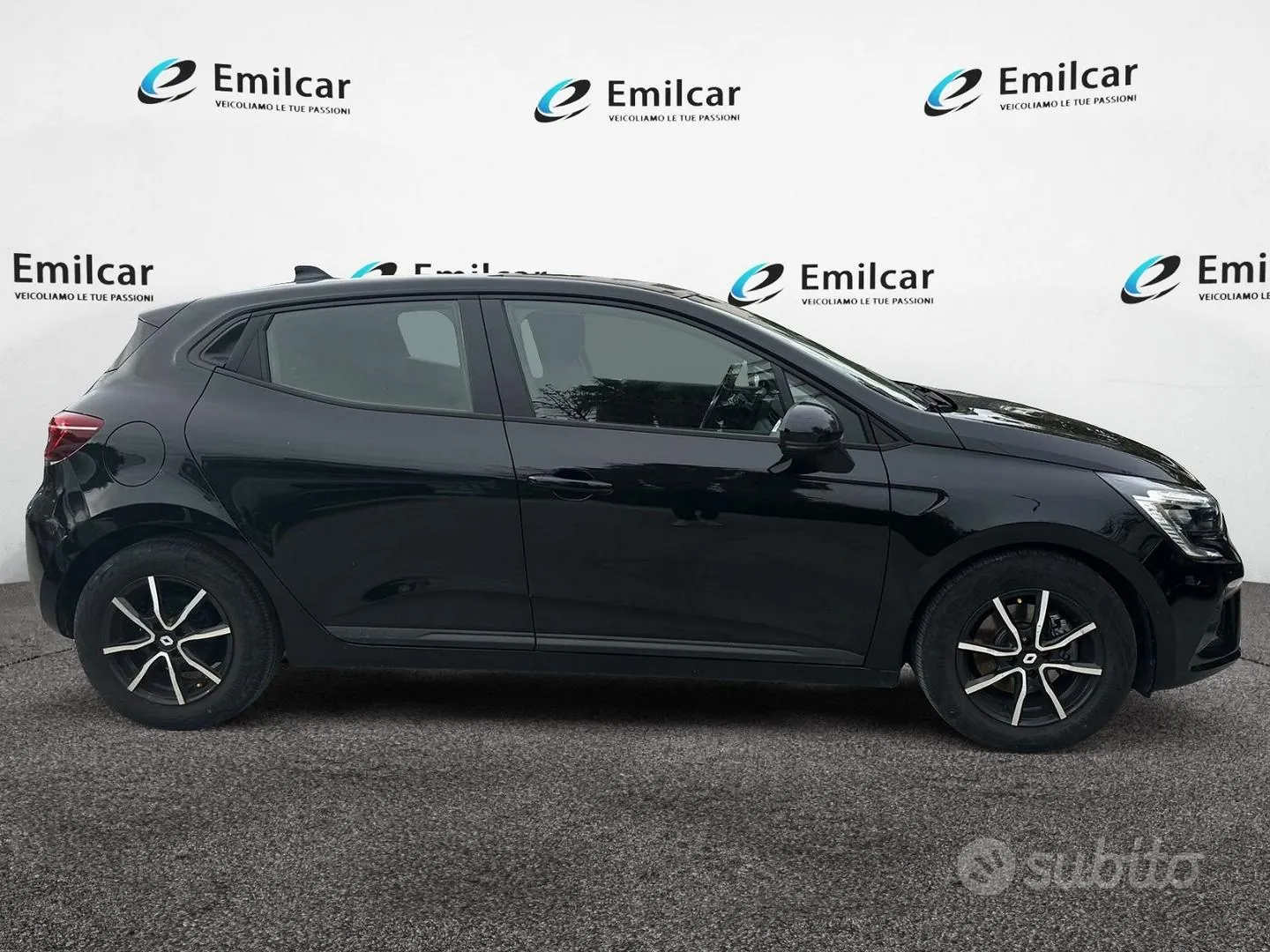 Renault Clio 2023 photo 3