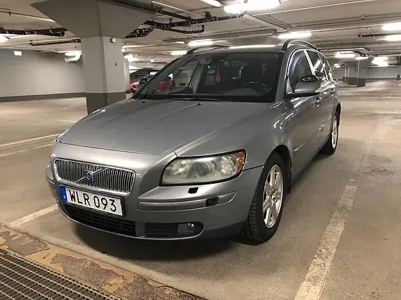 Volvo V50 2005 photo 2