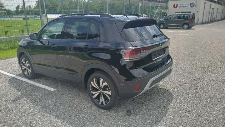 Volkswagen T-Cross photo 3